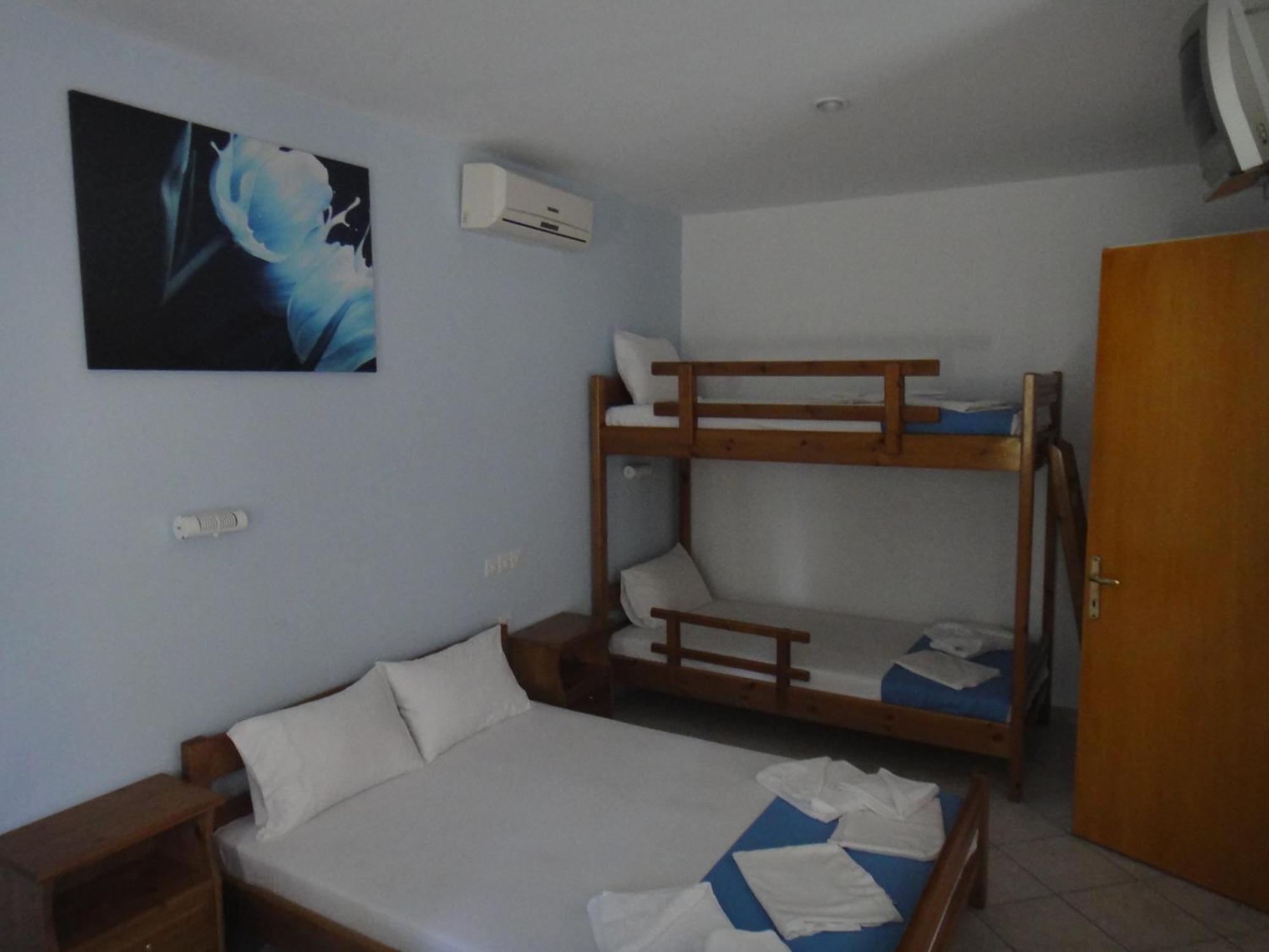 Bungalows Camping Kouyoni Геракини Екстериор снимка