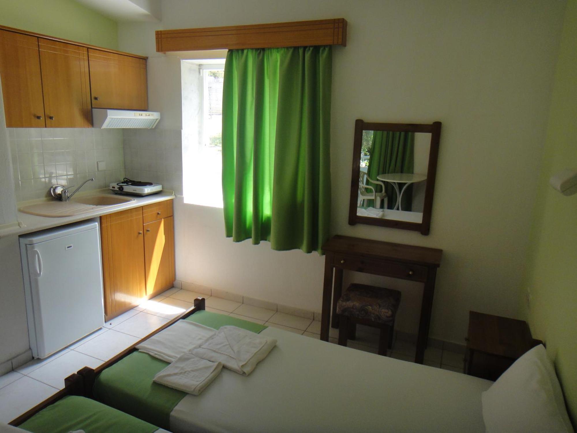 Bungalows Camping Kouyoni Геракини Екстериор снимка